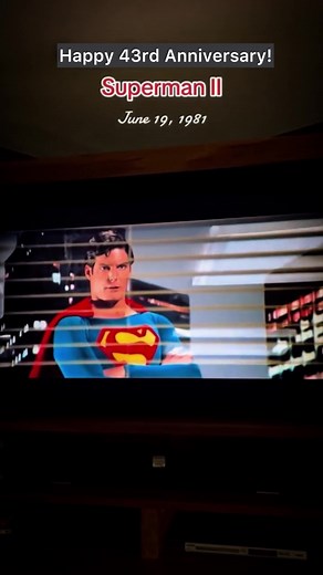 80s Deennice on TikTok