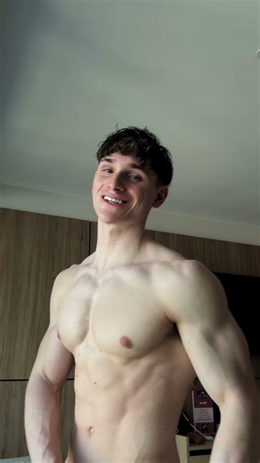 ARMS FLEX #aesthetic #strongabs #motivation #abs #posing #natural #fitness #muscle #chest #model
