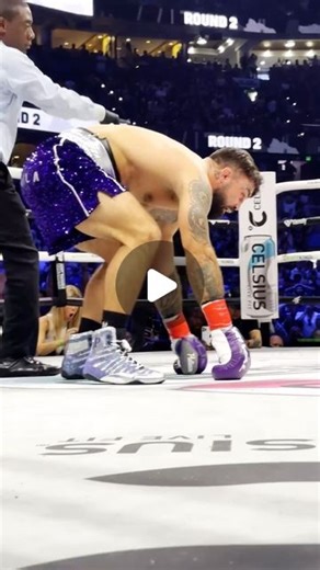 Jake Paul on Instagram: "The pause on the second one😂"