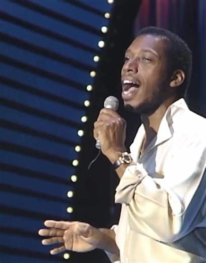 17K views · 986 reactions | Jeffrey Osborne performing 'On the Wings of Love Love', a classic R&B ballad from 1982, featured on his self-titled debut album. Its romantic vibe made it a popular choice for weddings and a staple in '80s soul music. | Thabiso wa ga Mogane | Facebook