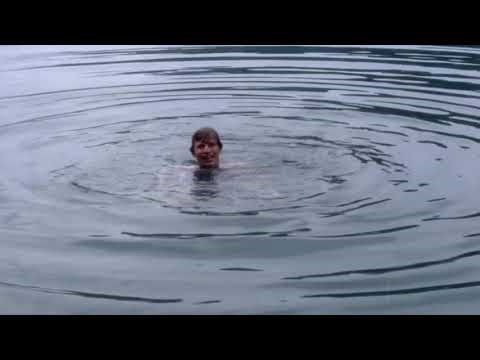 Even a charming young butler fancies to show off his 70s-style white briefs through the High Society