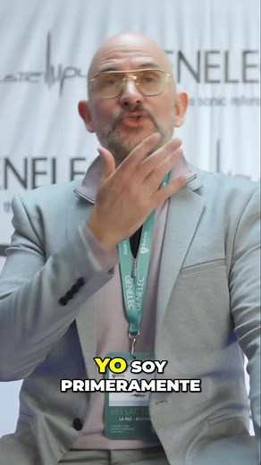 Musico e Ingeniero … el audio immersivo Dolby Atmos. Vídeo completo en YouTube de @genelec_oy #rodgarman #musicproducer #dolbyatmos #musicproduction #spatialaudio#aeslac | Carlos Rodgarman Producer