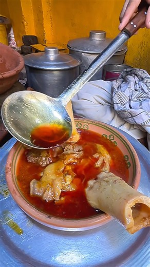 Authentic ADDICTIVE Bong PAYA!😱 Sher Muhammad SIRI PAYE in Peshawar😍Unique Desi Breakfast #paya