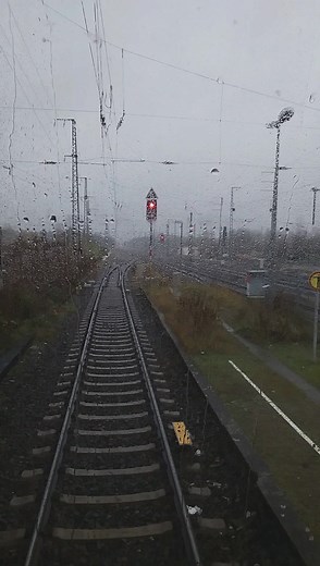 #lok #lokführer #zug #zugfahrt #zugfahren #züge #züge🥰 #zügeinberlinbrandenburg #zügefahren #zügesindtoll #zügesindcool #train #trains #trainspotting #trainspotter #trainspotting_germany #trainspotting_tiktok