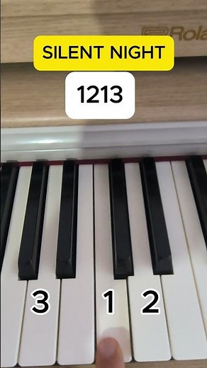 SILENT NIGHT Piano Tutorial | Easy & Slow | Learn Step by Step