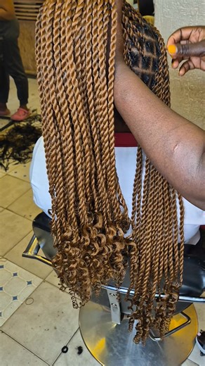 Creating Stunning Knotless Box Braids: A Step-by-Step Tutorial