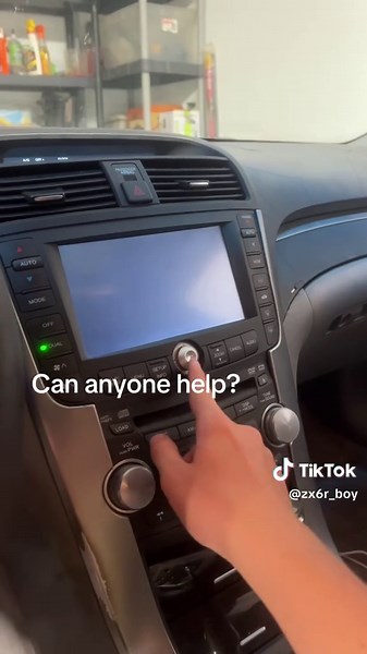 Radio won’t turn on, not the screen in general. I’ve changed the fuse. #acura #tl #carproblems #help #fyp @acura