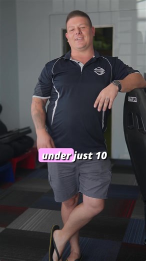 How to turn your living room into a world-class racing sim in 10 minutes? Easy — just ask Stompie 😅💨 Step 1: Walk in. Step 2: Walk out with the gear. Step 3: Become a driver. #EGEvolvedSimRigs #WorldClassRacingAtHome #LivingRoomMakeoverSA #SimRacingSouthAfrica #StompieSays #RaceFromHome #RacingGearSA #LevelUpYourDrive #RigLifeSA #SAGamers | EG Simulator Rigs