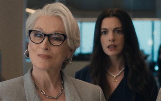 O Diabo Veste Prada 2 desafia blockbusters e vira ameaça real nas bilheterias