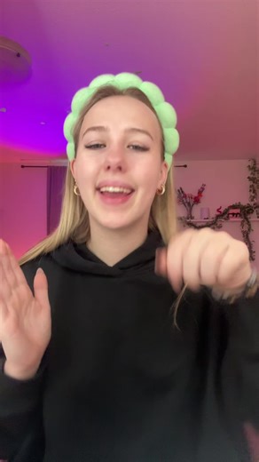 New years transitions loading! Top from @Princess Polly USE CODE “25ELLA” for $$ off!!