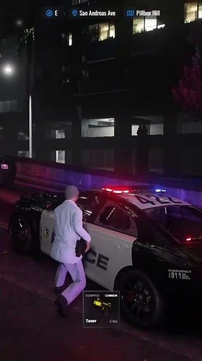 Police Chase: Suspect Gets Away!