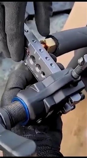 "hydraulic brake pipe flaring tool (also called a hydraulic tube flaring kit)."#