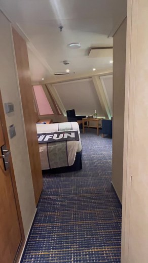 Exploring the Finest Cabins Onboard Carnival Cruise | Carnival Cabins Tour