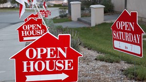 Buying or selling a home? What you pay your agent is changing. What to know