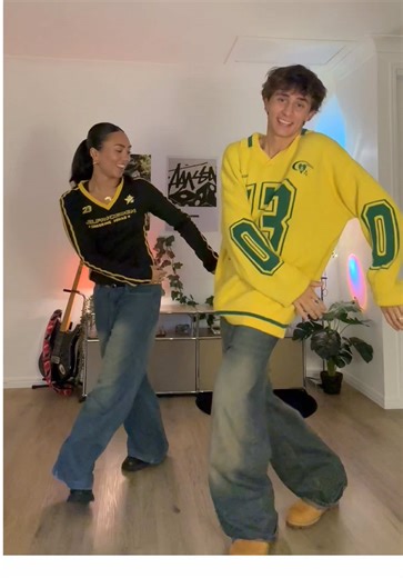 Cute Dance Duo Performance to Try Together