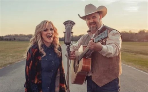 Rhonda Vincent & Daryle Singletary - American Grandstand (2017)