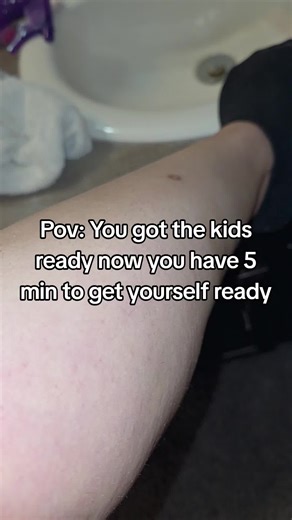 Achieve Smooth Legs with an Electric Razor