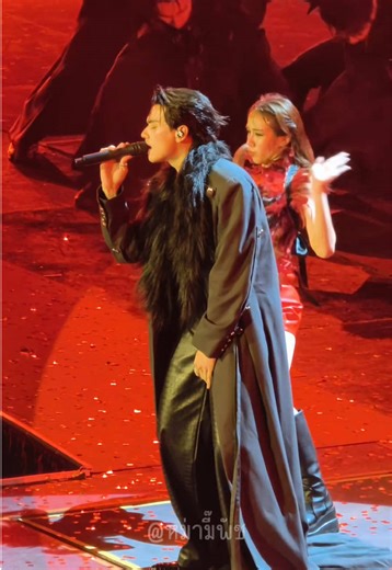 ขอน้ำ(ปิง)มาดับร้อนหน่อยจ้าา อีแม่ไหว❤️🔥#kengharit #khemjiraconcertday1 #เขมจิราต้องรอด