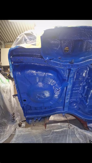 A good solid shell for a base, just needed stripped back some rust converter in places and re coated with tintable Raptor. #MentalMotorGarage #subaru #raptor #carscene #Projectcar