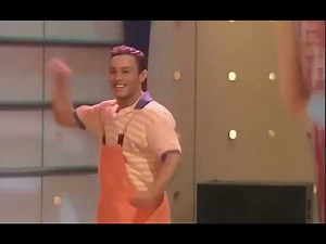 Chipi chipi chapa chapa dubi dubi daba daba (Christell - Dubidubidu - Live on TV HD 2004)