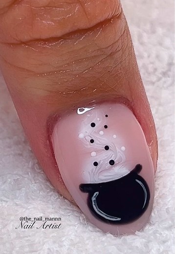 Halloween Nail Inspiration for Perfect Festive Looks