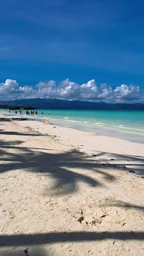 Beautiful Paradise 🌴 📍 Boracay Island, Philippines 🇵🇭 . . . #boracay #philippines #boracaysunset #boracayisland #philippines🇵🇭 #choosephilippines #itsmorefuninthephilippines #beach #beachvibes #beachlife #пляж #Боракай #Филиппины #ボラカイ #フィリピン #ビーチ #長灘島 #菲律賓 #海灘 #天堂 #보라카이여행 #보라카이 #필리핀