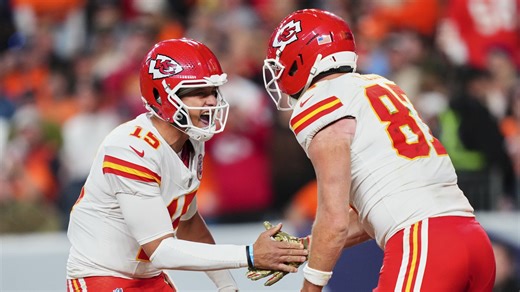Travis Kelce breaks team record for most total touchdowns