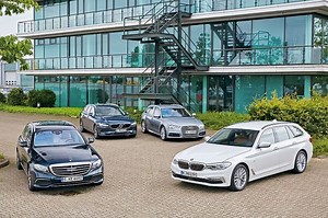 Test: A6, 5er, E-Klasse und V90: große Kombis mit kleinem Motor - AUTO BILD