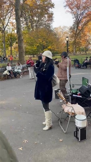 HELLO WORLD 🌎 | Michael Columbo