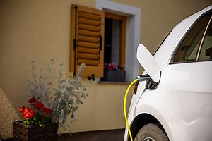 Can my electric car power my house? Not yet for most drivers, but vehicle-to-home charging is coming | News24