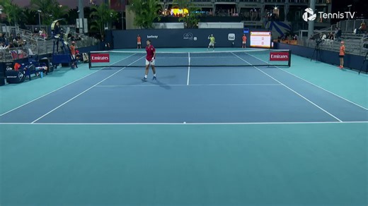 Arthur Cazaux shows his class in Miami