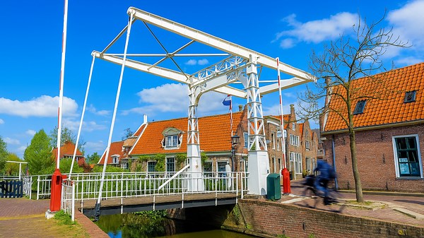 Edam, Netherlands – Cheese, Canals & Dutch History (4K)