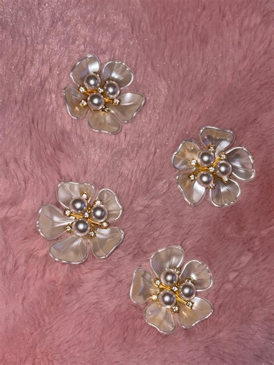 Over Sized Flower With Pearls Elegant Shoe Charm Set of 2 - Etsy