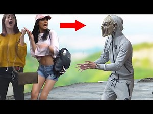 SCARY HALLOWEEN GHOST PRANK 👻 - Best of Just For Laughs - AWESOME REACTIONS