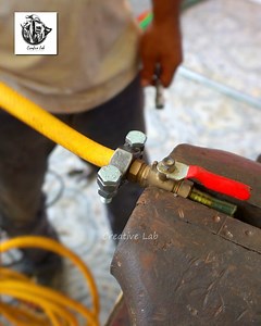 1M views · 9.8K reactions | DIY Pipe Clamp Hack: Make One with Basic Tools! #reels #instagramreels #feedreels #welding #diytools #pipeclamp #lifehacks | Creative Lab | Facebook