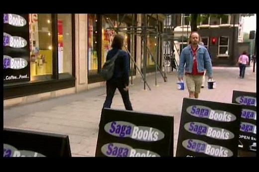 Black Books S02E04 - Blood