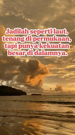Jadilah seperti laut, tenang di permukaan, tapi punya kekuatan besar di dalamnya. #reels #motivasi #SEMUAORANG | Vian Secco Outsiiders