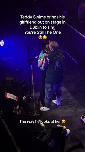 Teddy Swims Brings Girlfriend on Stage in Dublin for a Heartwarming Duet