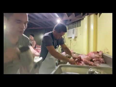 Hamleg & Shoulder Deboning at Wet Market