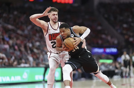 Chris Mannix: Rockets to make 'major run' at Giannis Antetokounmpo