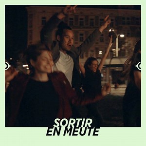 267K views · 147 reactions | Pour le Bonobo, mieux vaut être plusieurs que mal accompagné  Bonobo Jeans, Espèce #EnVoiedEvolution | Bonobo | Facebook