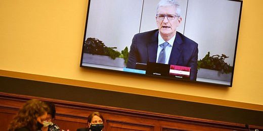 Apple CEO Tim Cook is now a billionaire