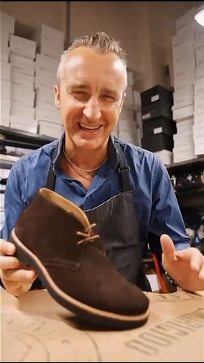 25 reactions | Scopri i #desertboot insieme ad Andrea. Scarpa iconica...