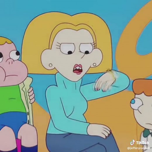Clarence: Sumo's Mom and LGBT Representation