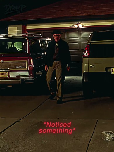 Walter Notices The Spy 🤯|Breaking Bad S2E1 | #shorts