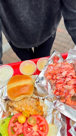 28K views · 2.6K reactions | Fresh grilled haddock with our own garden tomatoes… Sweet potato fries with in-house maple aïoli… And our lobster roll. Yum! | Red's Eats | Facebook