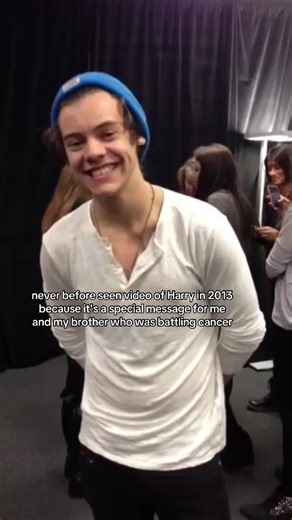 🥺 #harrystyles #harry #onedirection #2013 #fratboyharry | Harry Styles