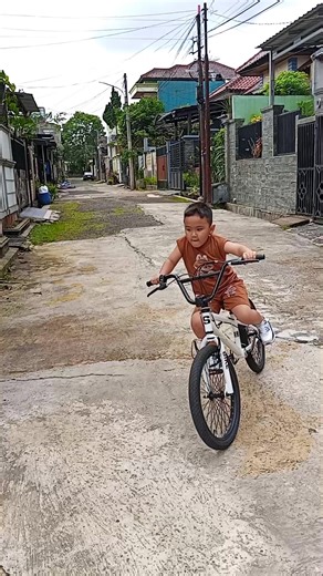 EnHas (@enhas30)’s videos with original sound - VetCareAnimalClinic