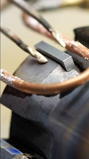 How do you make a REAMER??