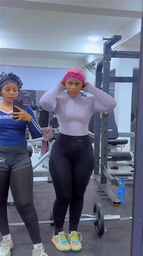 23K views · 990 reactions | My best friend | Fay Momo | Facebook